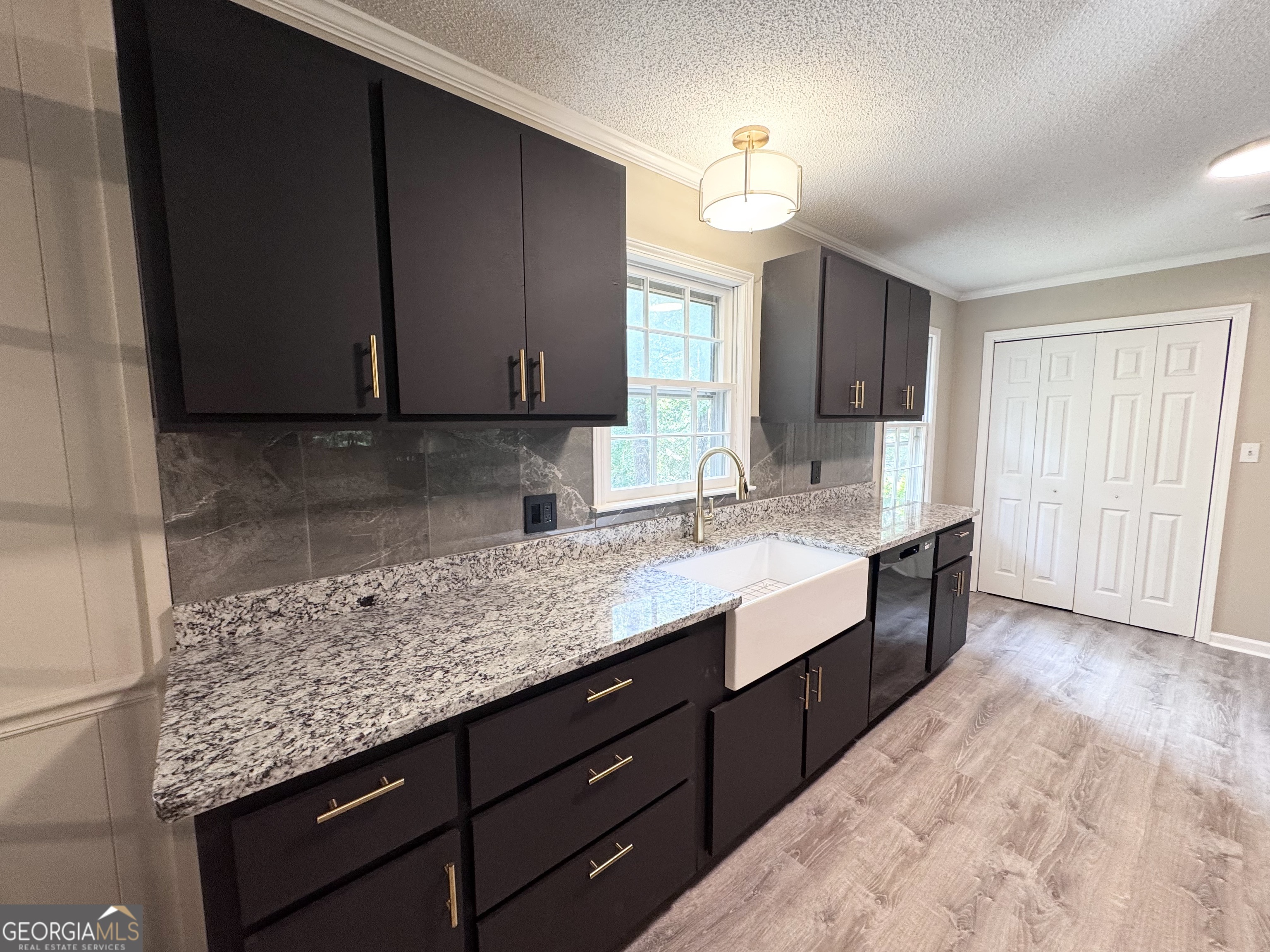 304 Pinewood Drive Dublin, GA 31021 - Photo 14 of 39