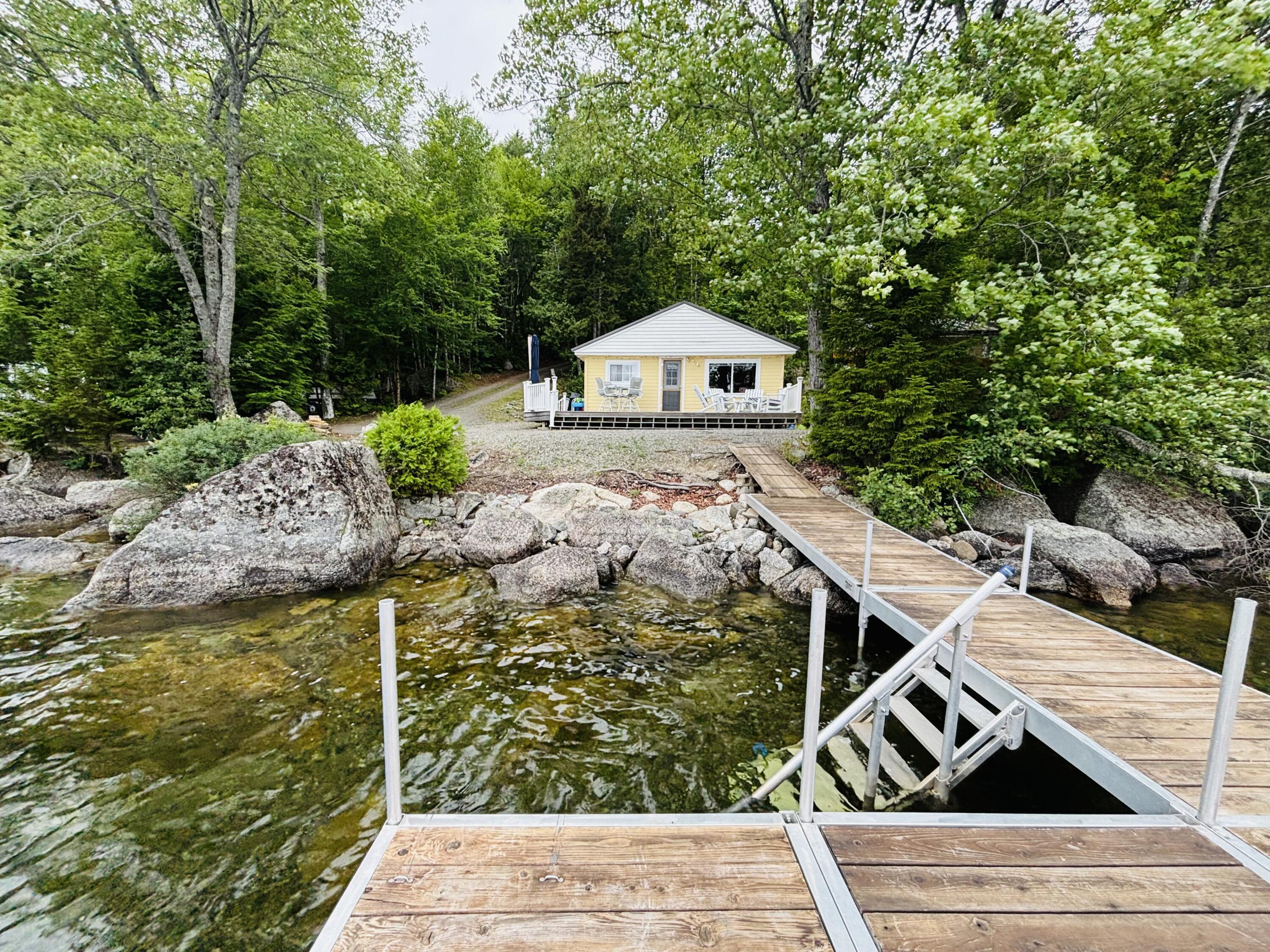 711 West Shore Road Ellsworth, ME 04605 - Photo 1 of 29 IMG_6454