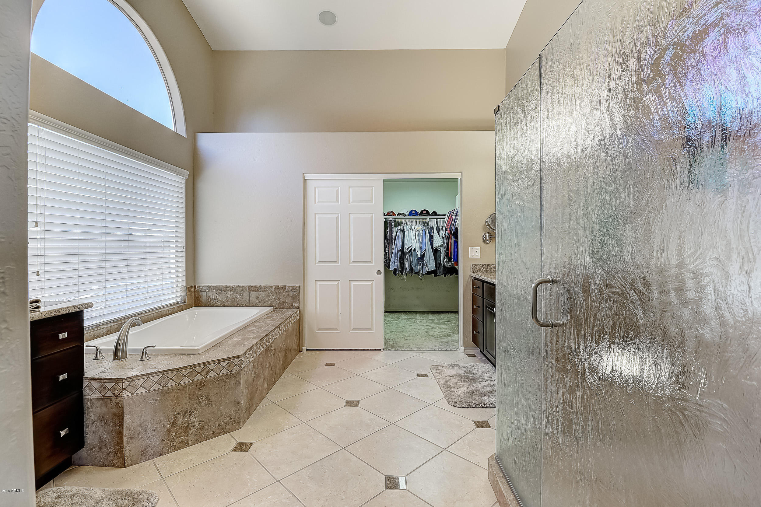 4623 East Hearn Road Phoenix, AZ 85032 - Photo 31 of 46 Master Bathroom
