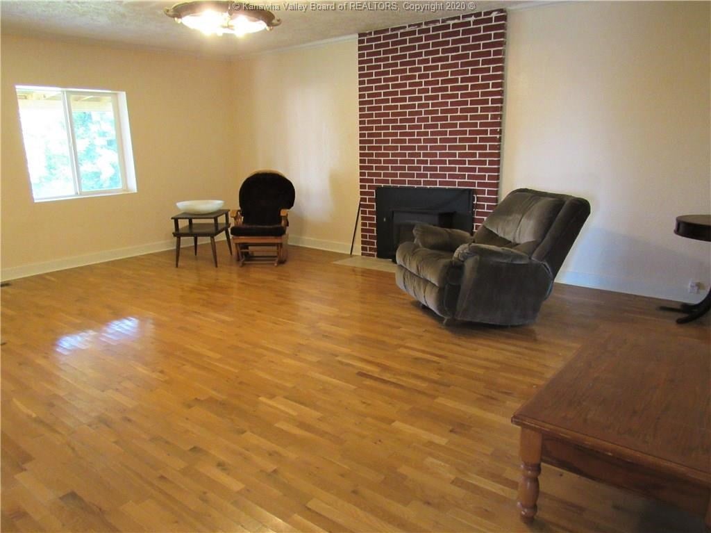 16144 Jerrys Run Road Fraziers Bottom, WV 25082 - Photo 4 of 18 Gallery Image 4