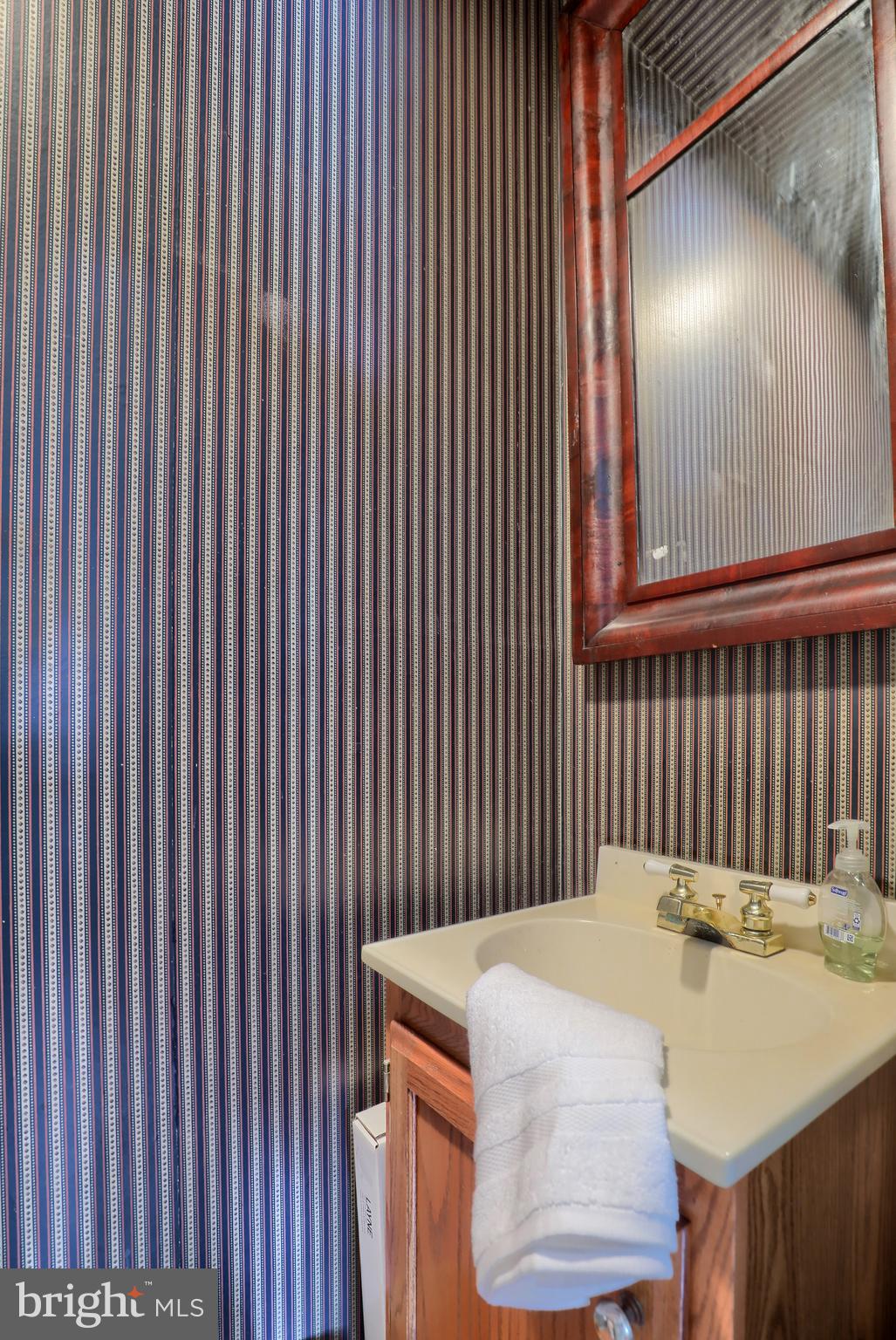 121 East Main Street Lititz, PA 17543 - Photo 25 of 46