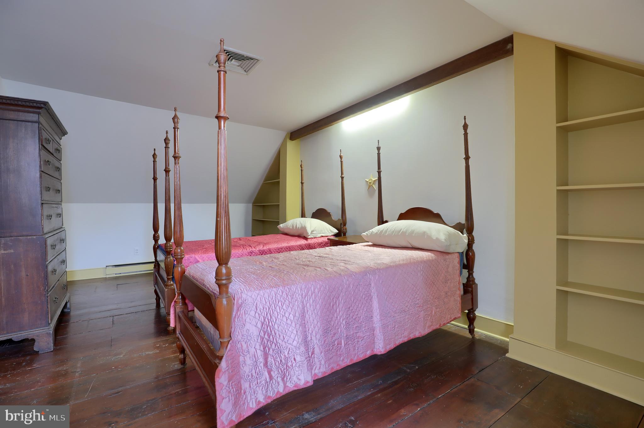 121 East Main Street Lititz, PA 17543 - Photo 39 of 46