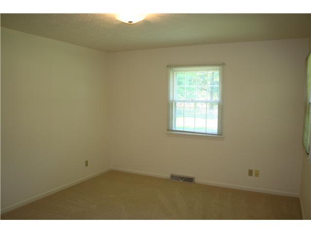 212 Rexham Lane Fishers, IN 46038 - Photo 17 of 22 Gallery Image 17