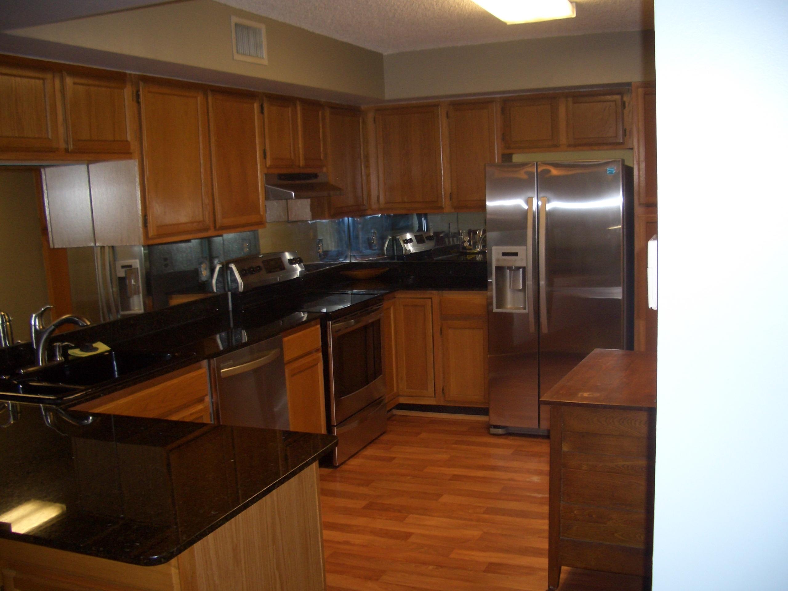 3150 Leewood Terrace, Unit L128 Boca Raton, FL 33431 - Photo 6 of 16 Kitchen
