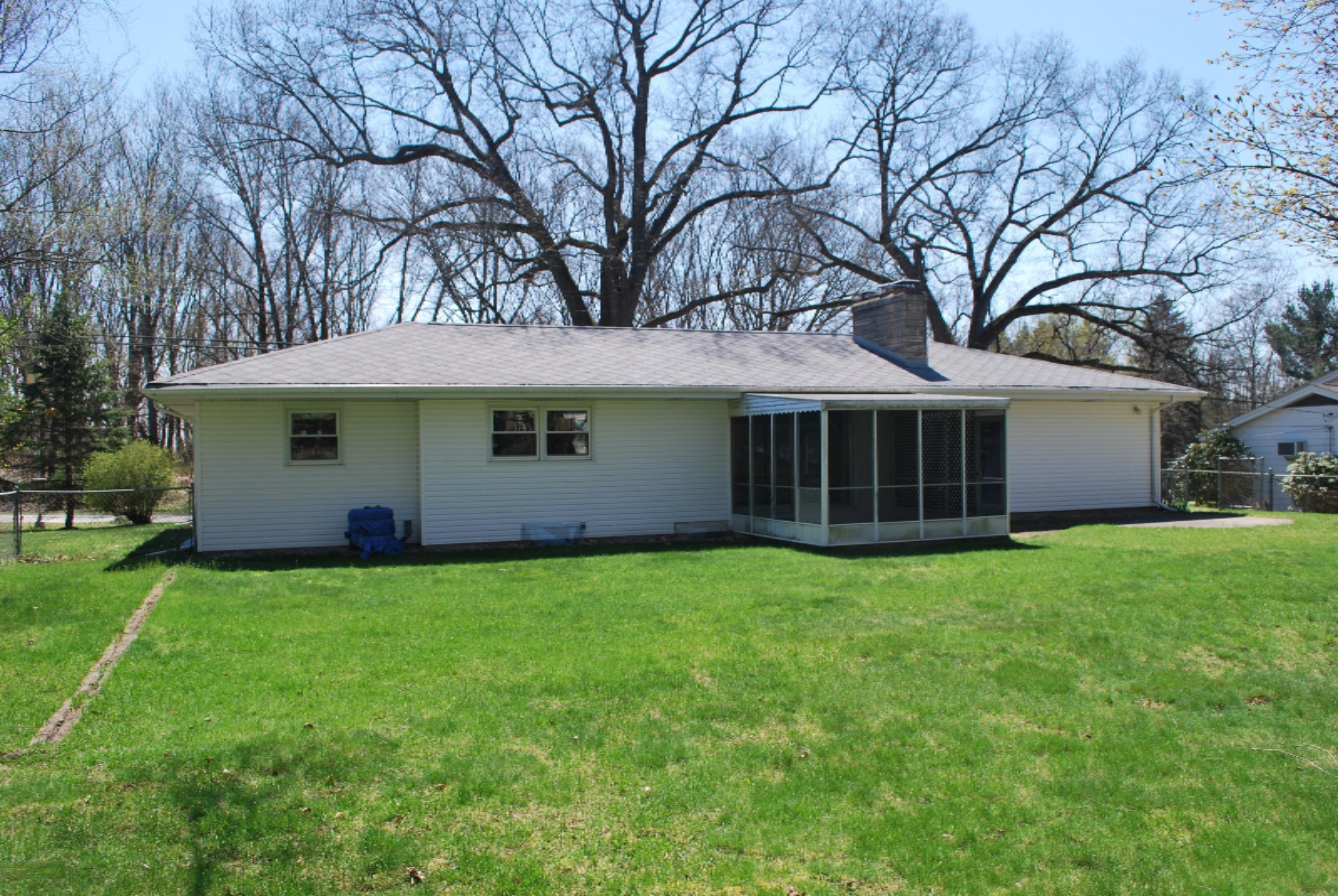 3014 Romence Road Portage, MI 49024 - Photo 18 of 18 3014 Romence Back2