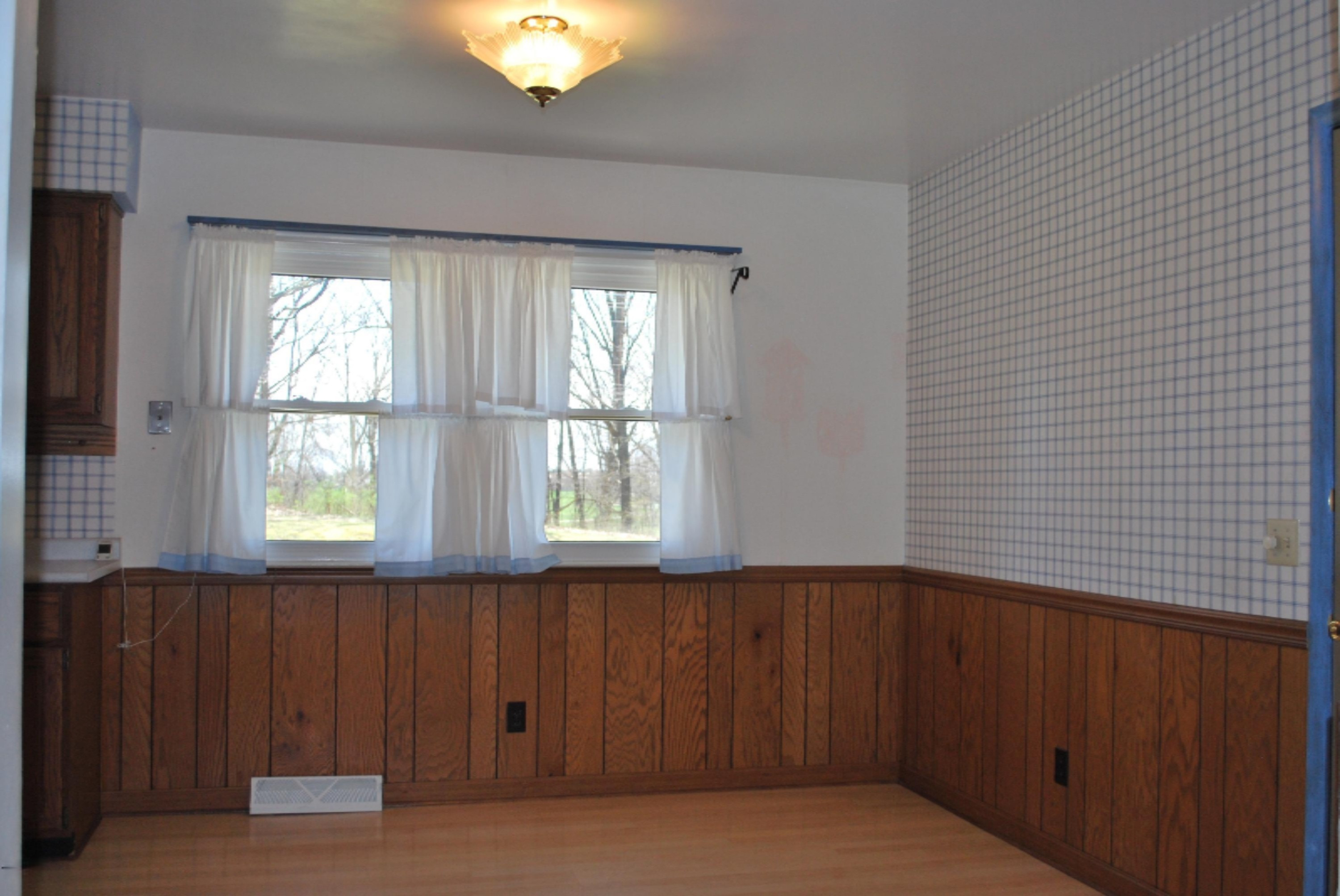 3014 Romence Road Portage, MI 49024 - Photo 4 of 18 3014 Romence Eating