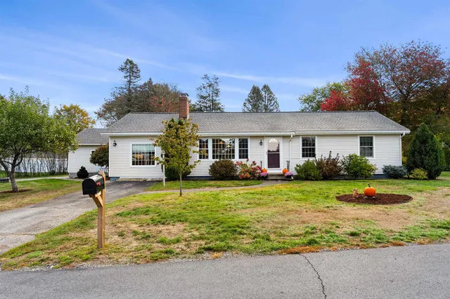 $929,000 | 21 Mountainview Terrace, Rye, NH 03870