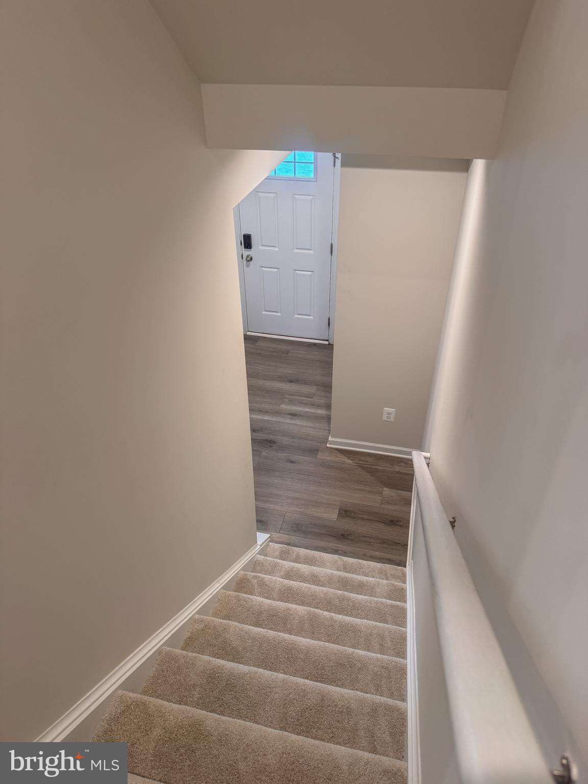 18240 Capital Court Ruther Glen, VA 22546 - Photo 7 of 29 stairs to the main level (view of front door)