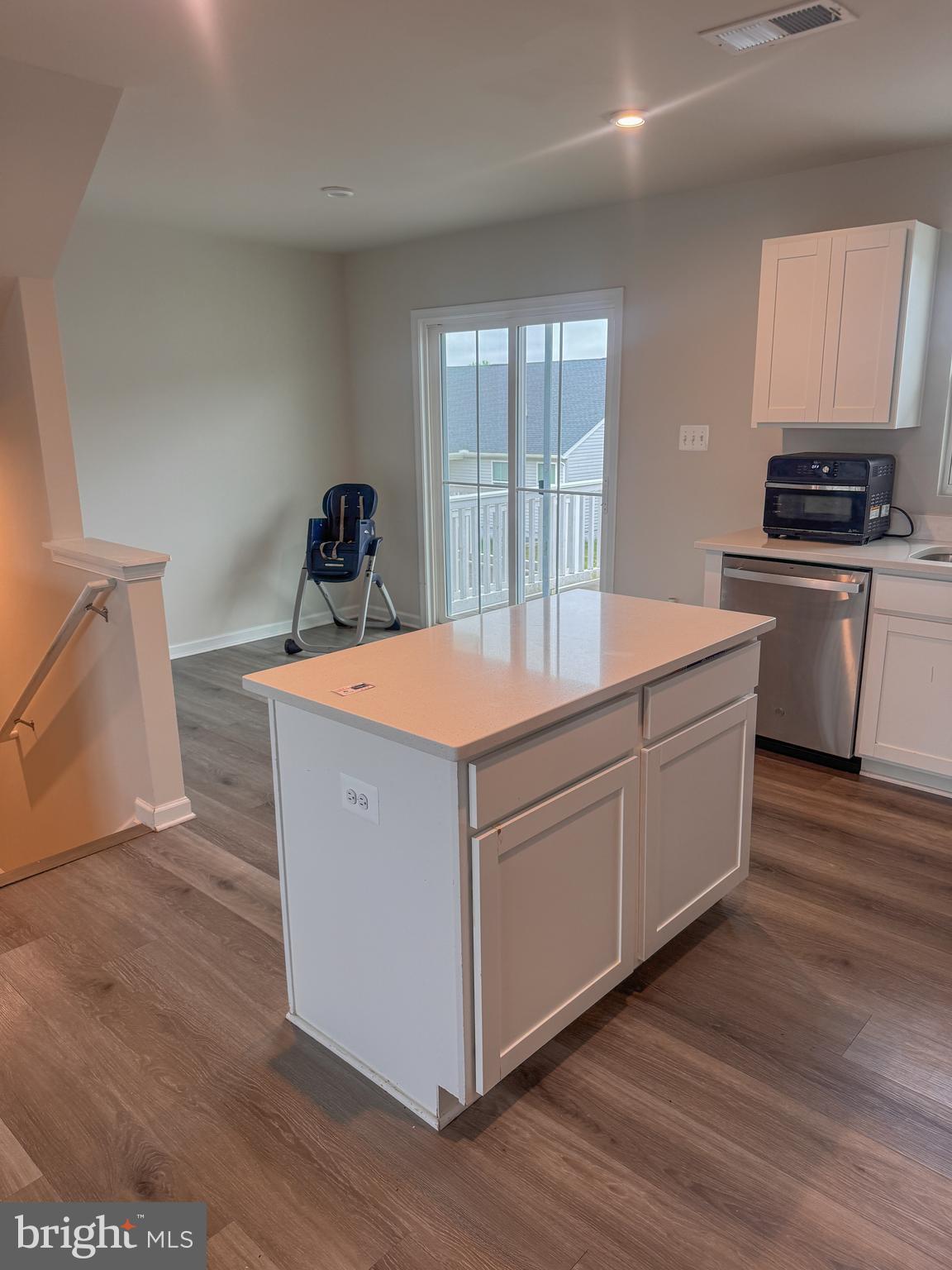 18240 Capital Court Ruther Glen, VA 22546 - Photo 10 of 29 kitchen with dining room area