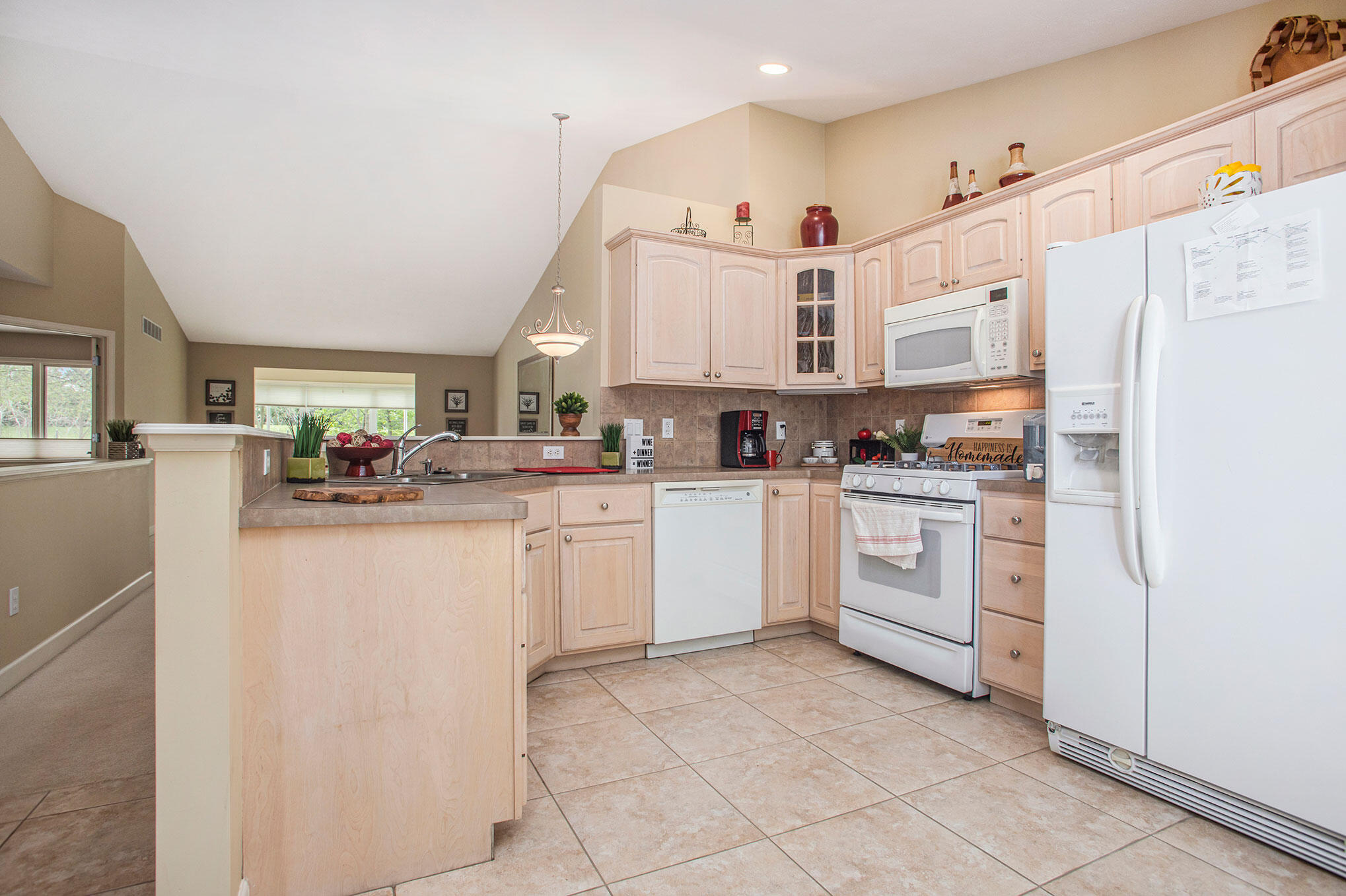 220 Round Hill Road Kalamazoo, MI 49009 - Photo 17 of 24 EOSR0041