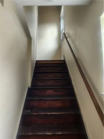 a view of entryway