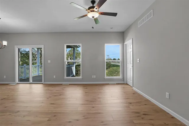 $325,000 | 83 Fiddler's Close Court, Unit 83 STB, Washington, MO 63090