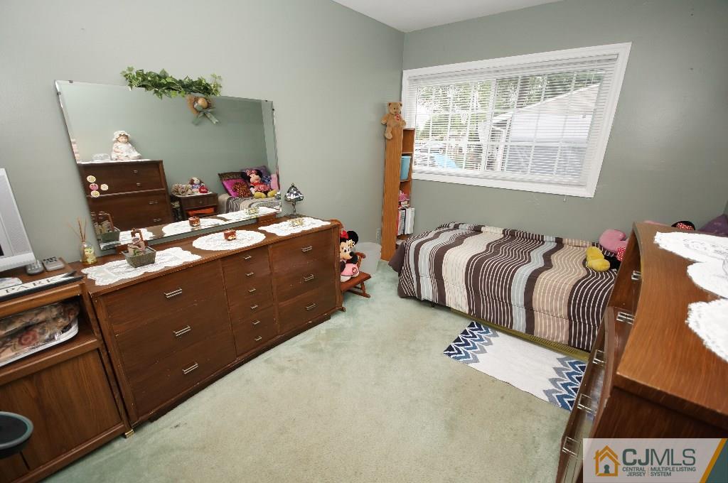 30 Winant Road Kendall Park, NJ 08824 - Photo 14 of 25 Gallery Image 14