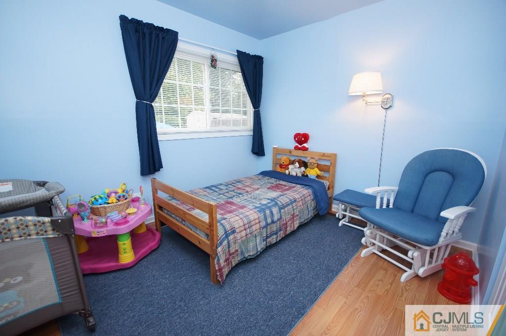 30 Winant Road Kendall Park, NJ 08824 - Photo 16 of 25 Gallery Image 16
