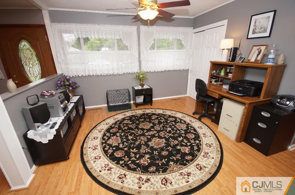 30 Winant Road Kendall Park, NJ 08824 - Photo 10 of 25 Gallery Image 10
