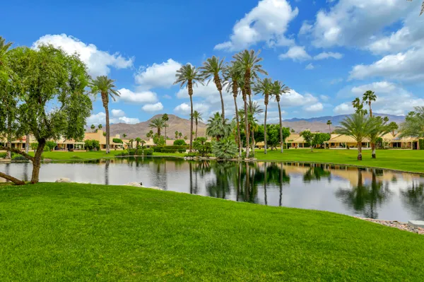 $599,000 | 36055 Avenida De Las Montanas, Unit E, Cathedral City, CA 92234