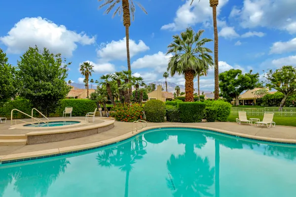 $599,000 | 36055 Avenida De Las Montanas, Unit E, Cathedral City, CA 92234