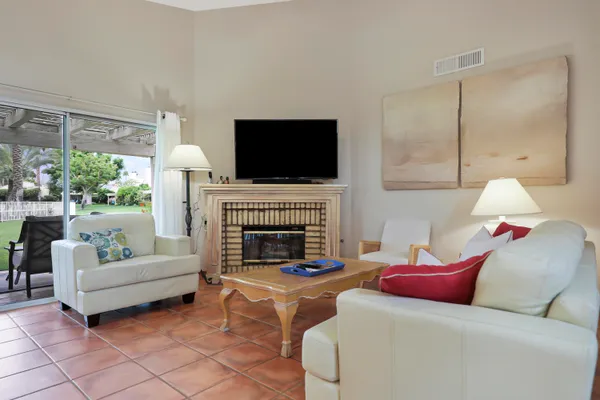 $599,000 | 36055 Avenida De Las Montanas, Unit E, Cathedral City, CA 92234