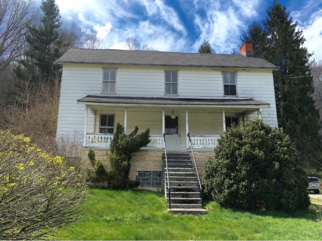 6759 Stephens Road Wise, VA 24293 - Photo 1 of 29 Great Starter Home