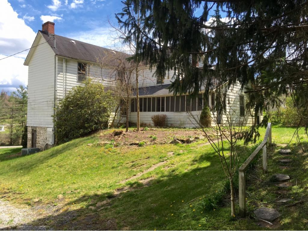 6759 Stephens Road Wise, VA 24293 - Photo 28 of 29 Just Needs a Little TLC