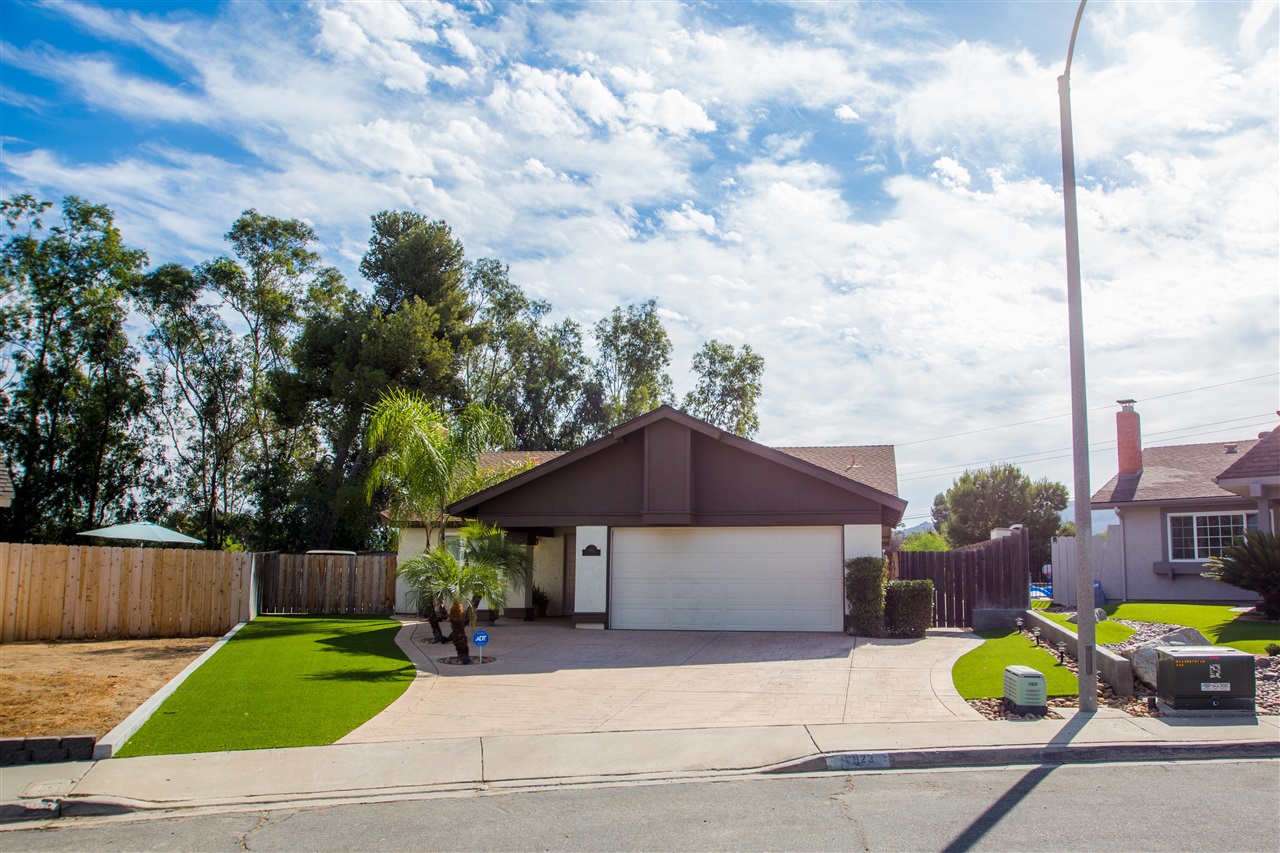 8923 Ridgeton Lane Lakeside, CA 92040 - Photo 1 of 22 Gallery Image 1
