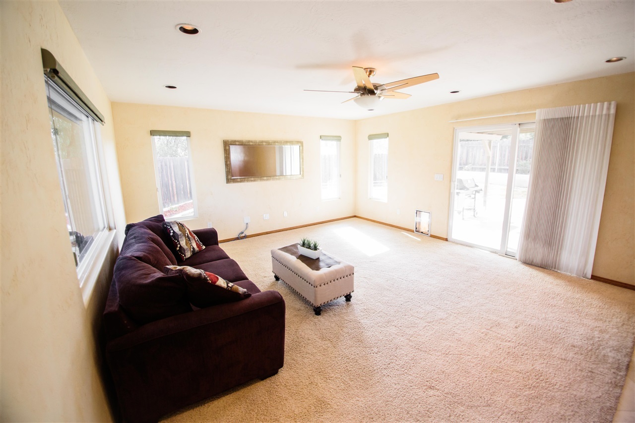 8923 Ridgeton Lane Lakeside, CA 92040 - Photo 9 of 22 Gallery Image 9