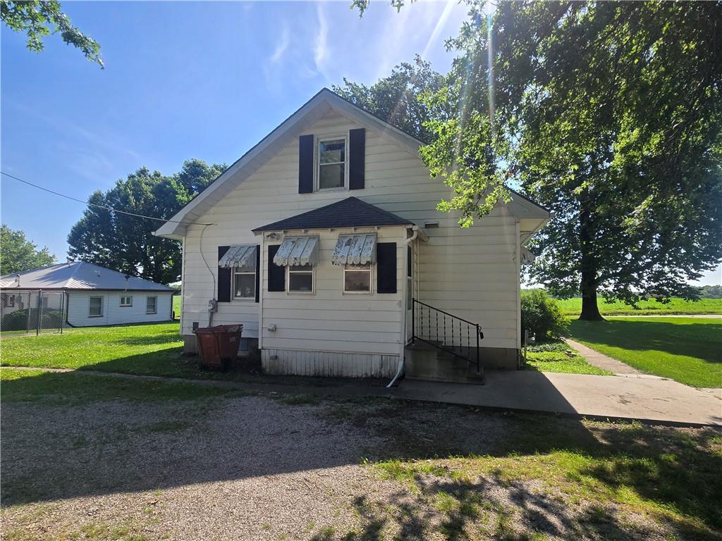 310 North County Road Alma, MO 64001 - Photo 4 of 41