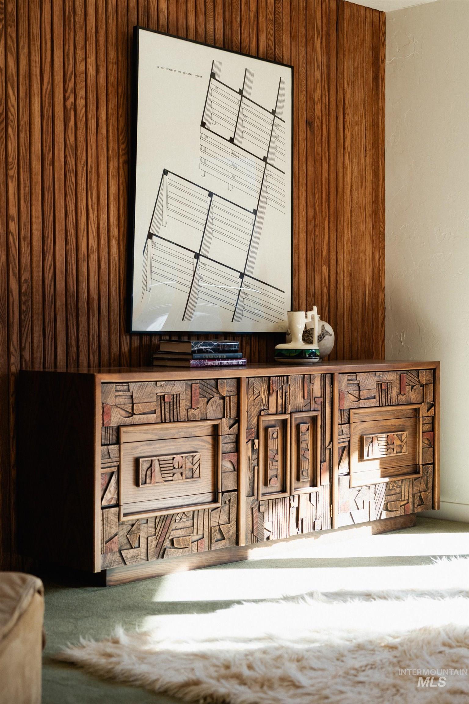 208 Georginia Road, Unit A Ketchum, ID 83340 - Photo 25 of 30 Wood-paneled accent wall with vertical slat details