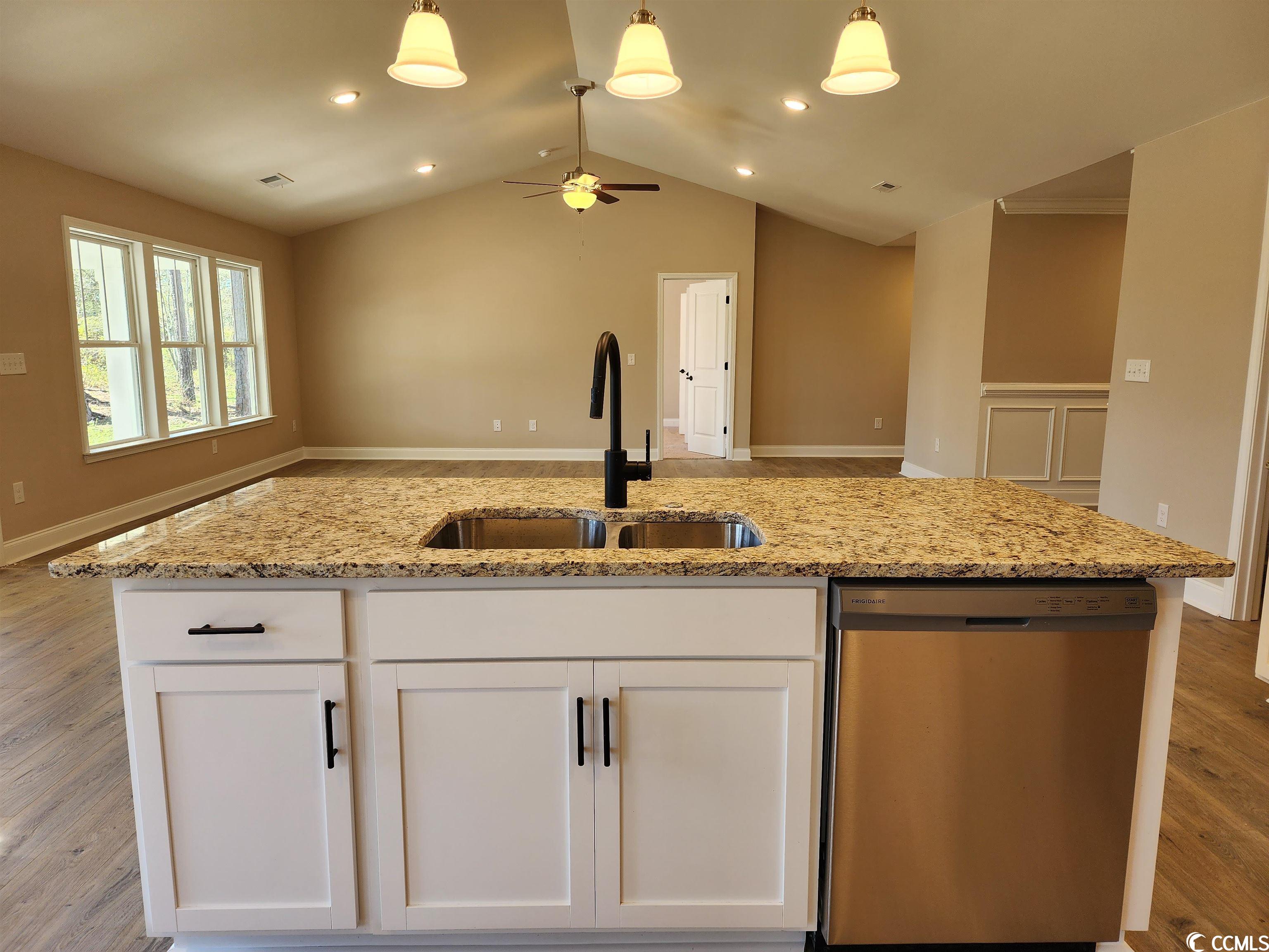 108 Rivers Edge Drive Conway, SC 29526 - Photo 8 of 32 Gallery Image 8