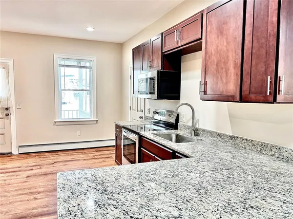 $2,200 | 41 Hudson Street, Unit 2, Providence, RI 02909