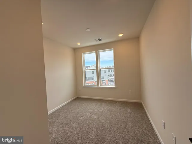 $3,200 | 1 Culvert Drive, Unit 209, Princeton Junction, NJ 08540