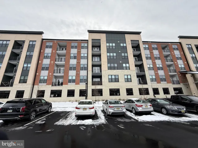 $3,200 | 1 Culvert Drive, Unit 209, Princeton Junction, NJ 08540