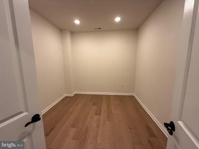 $3,200 | 1 Culvert Drive, Unit 209, Princeton Junction, NJ 08540