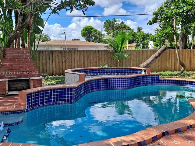 $679,000 | 550 Northeast 174th Street, North Miami Beach, FL 33162