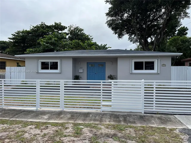 $679,000 | 550 Northeast 174th Street, North Miami Beach, FL 33162