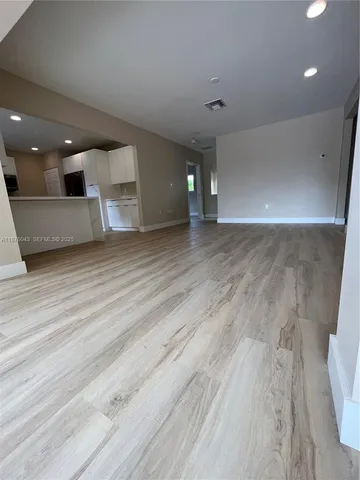 $679,000 | 550 Northeast 174th Street, North Miami Beach, FL 33162