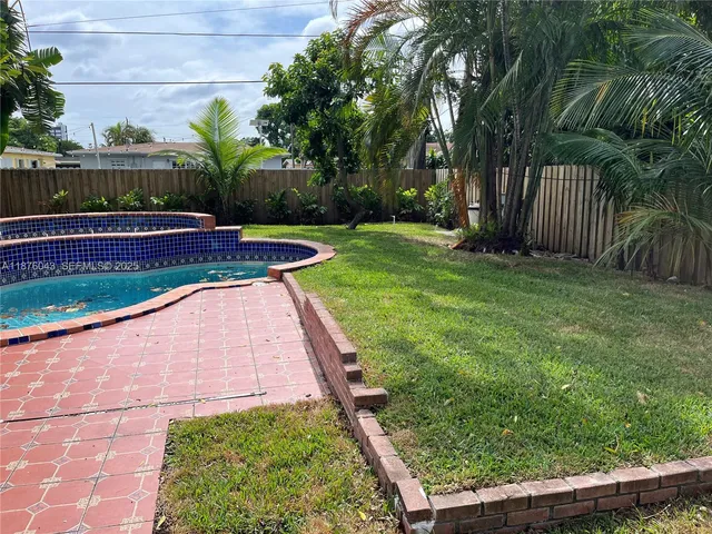 $679,000 | 550 Northeast 174th Street, North Miami Beach, FL 33162