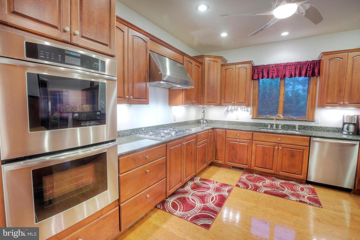 1425 Habecker Road Columbia, PA 17512 - Photo 3 of 41 Gallery Image 3