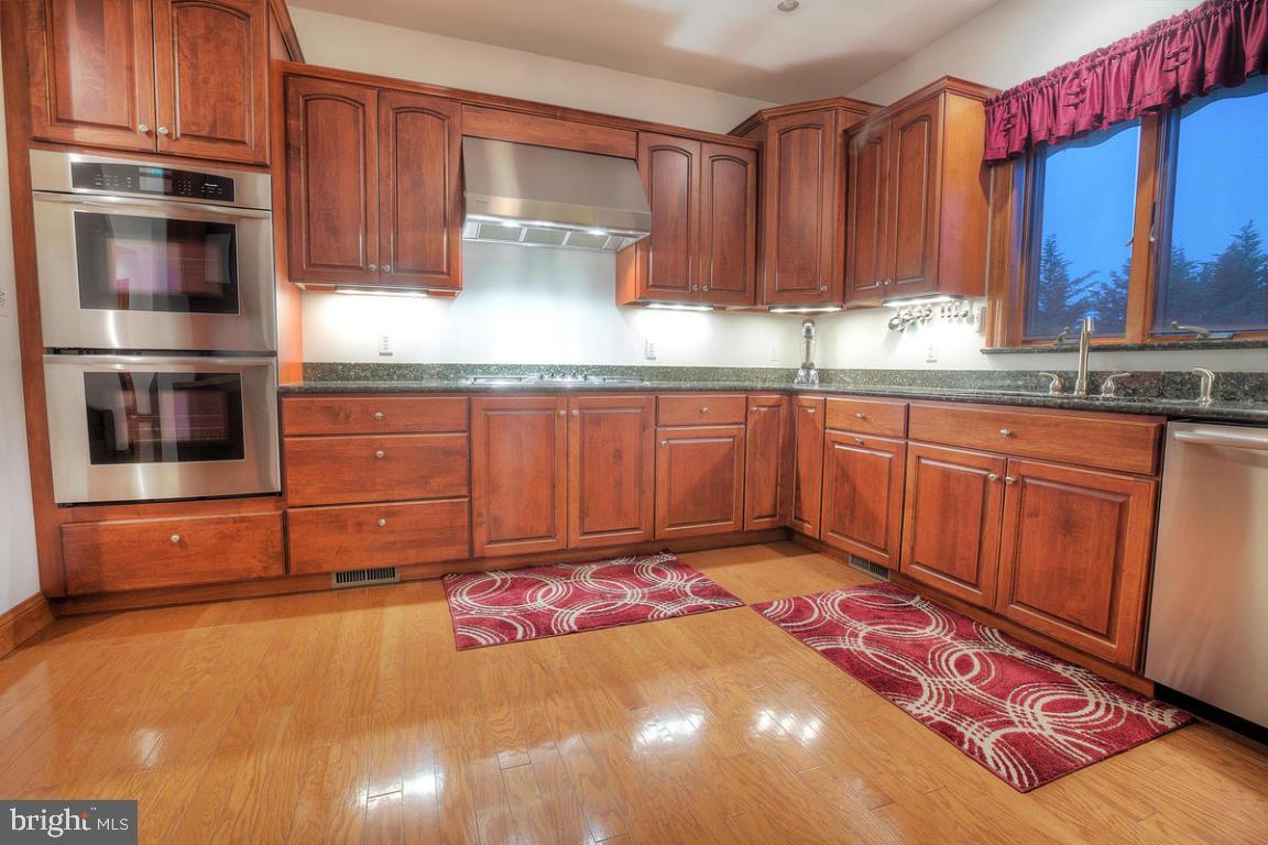 1425 Habecker Road Columbia, PA 17512 - Photo 6 of 41 Gallery Image 6