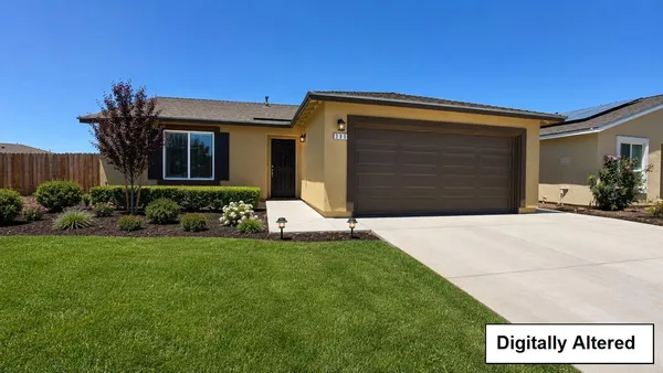 $2,300 | 395 Yandris Court, Los Banos, CA 93635