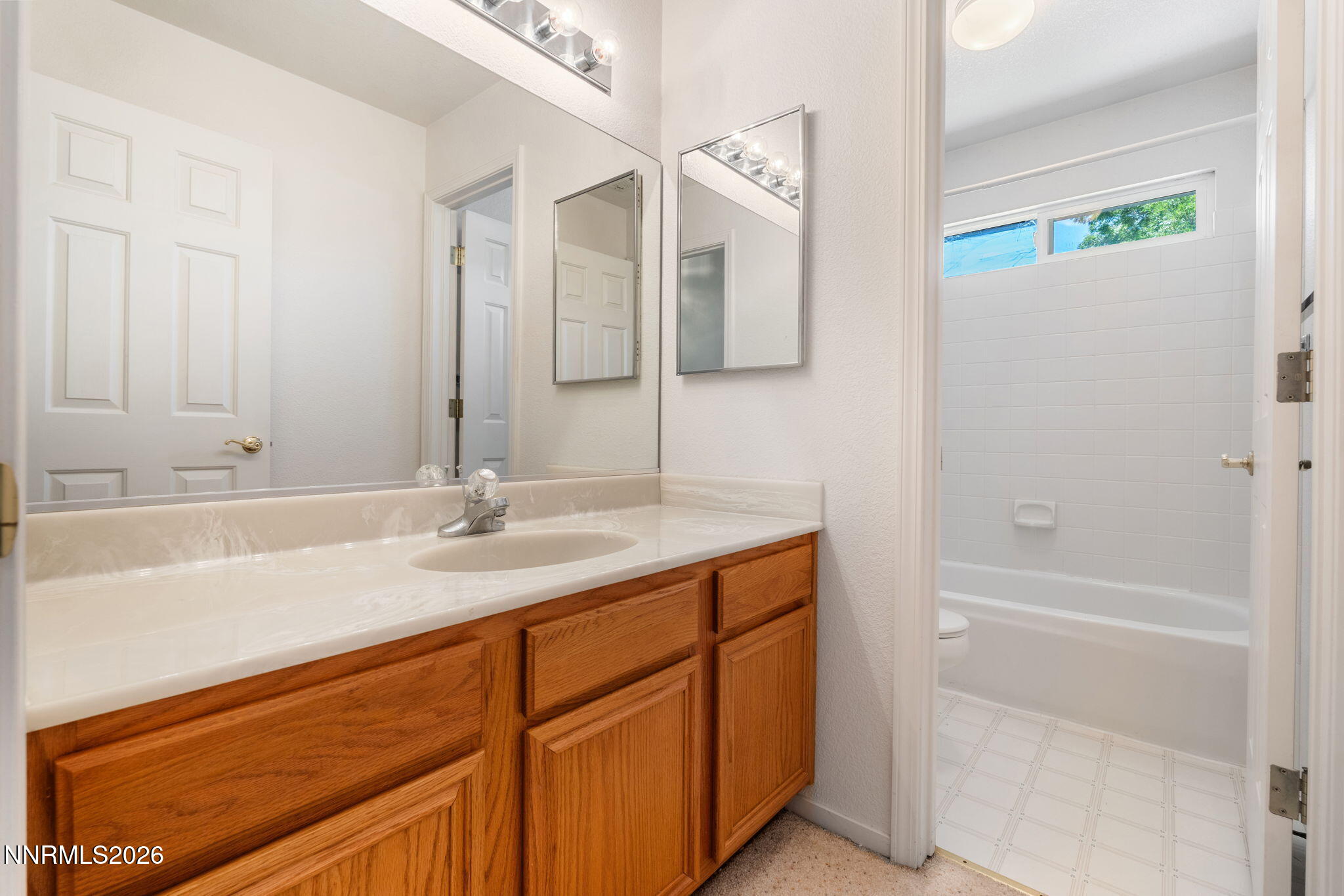 14430 Lasso Drive Reno, NV 89511 - Photo 26 of 44 24-web-or-mls-DSC01899