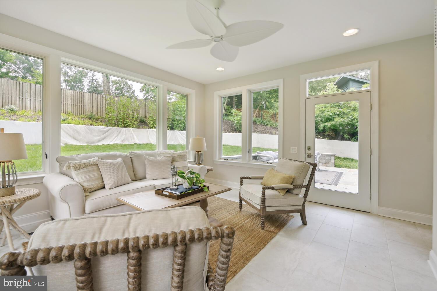 6407 West Halbert Road Bethesda, MD 20817 - Photo 28 of 71 Porcelain Tile Flooring