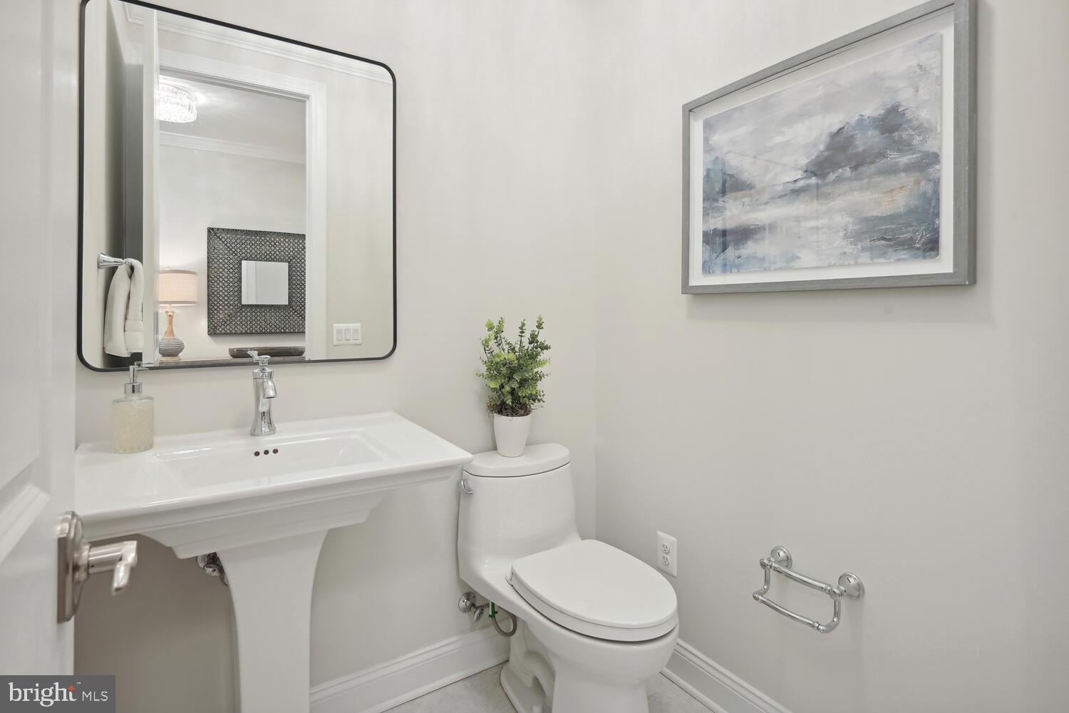 6407 West Halbert Road Bethesda, MD 20817 - Photo 30 of 71 Main Level Powder Room