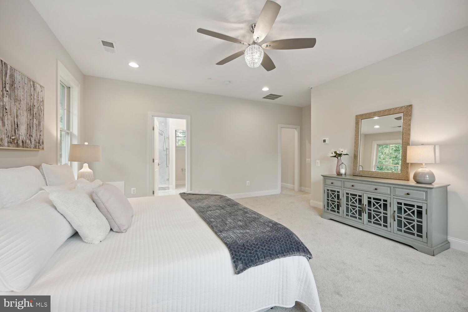 6407 West Halbert Road Bethesda, MD 20817 - Photo 42 of 71