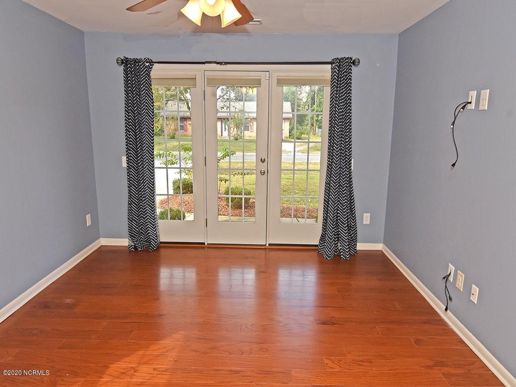 414 Sheppard Road Wilmington, NC 28411 - Photo 6 of 20 Family 2
