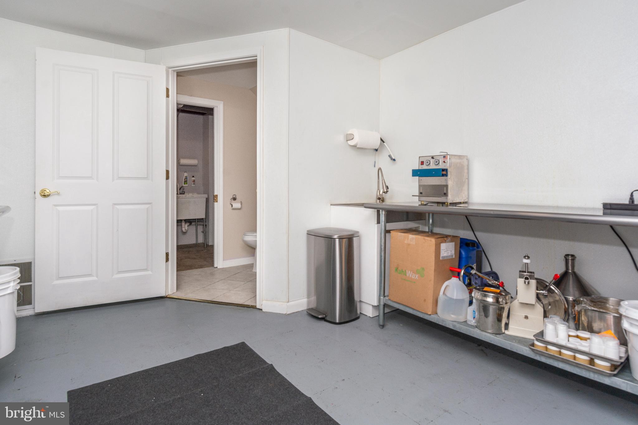 24 Dunwich Road Lutherville-Timonium, MD 21093 - Photo 17 of 46 Gallery Image 17