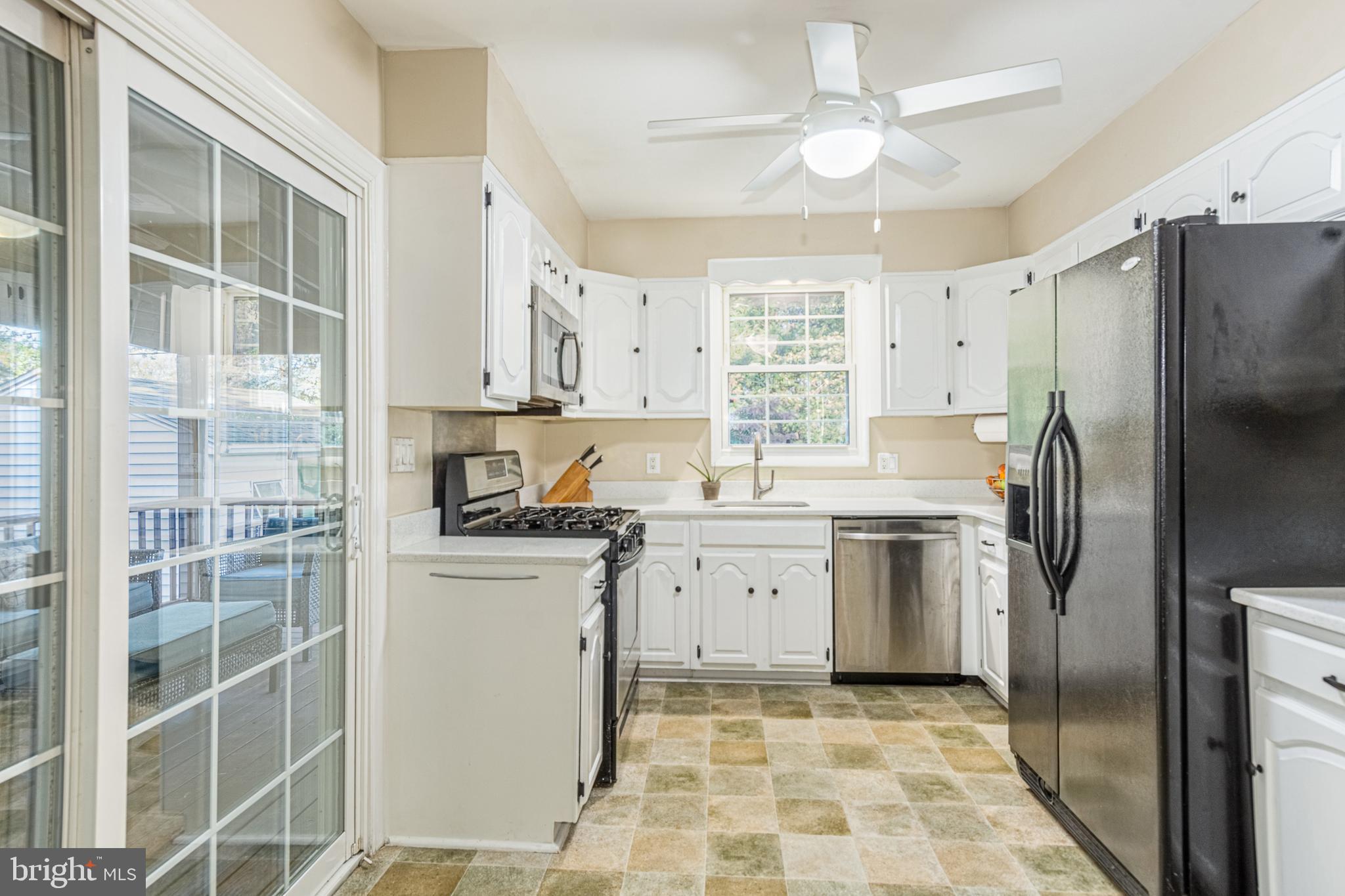 24 Dunwich Road Lutherville-Timonium, MD 21093 - Photo 9 of 46 Gallery Image 9