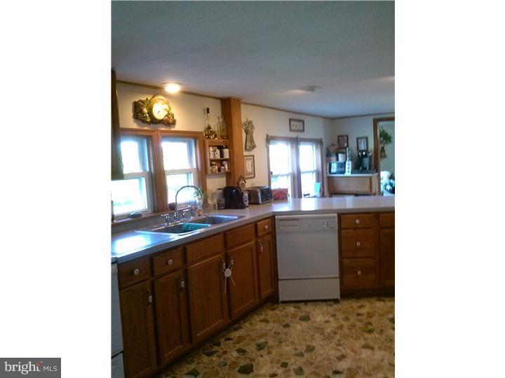 151 Jubilee Road Peach Bottom, PA 17563 - Photo 4 of 8 Kitchen