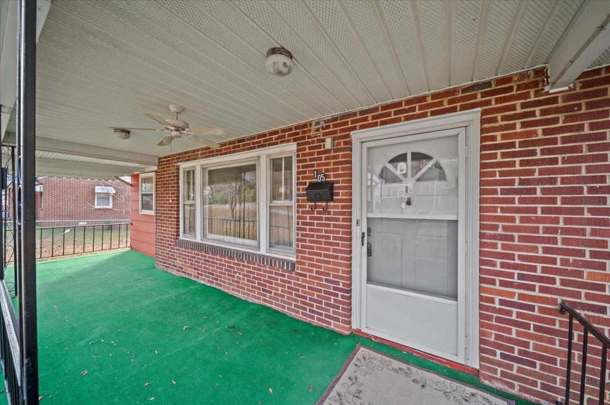 105 Barron Street Union, SC 29379 - Photo 4 of 27