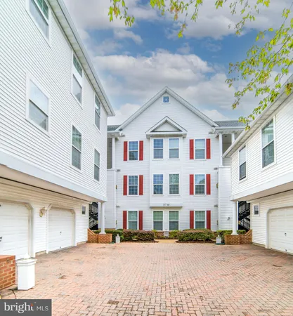 $254,900 | 55 Hawk Rise Lane, Unit 303, Owings Mills, MD 21117